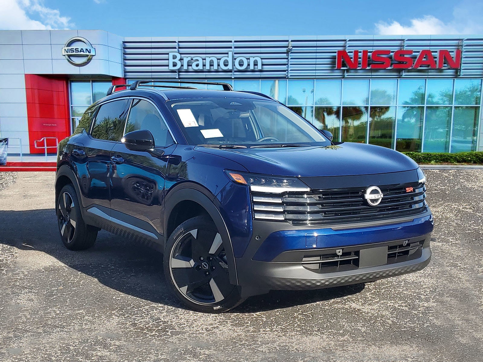 2026 Nissan KICKS SR AWD's photo