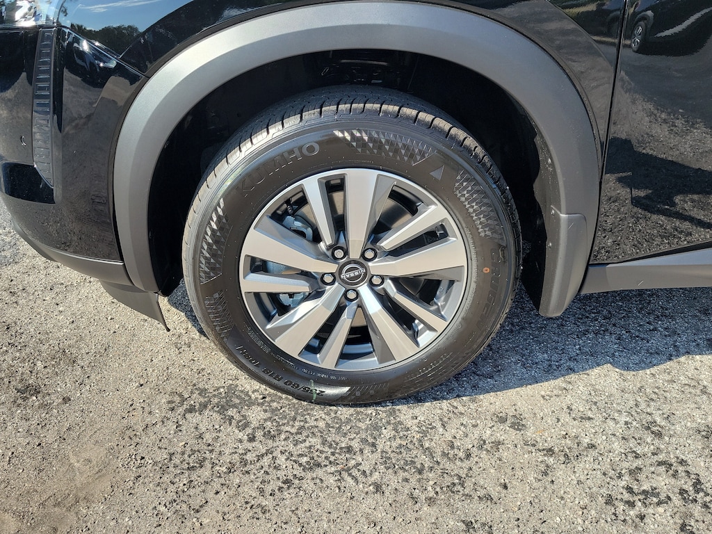 New 2026 Nissan Pathfinder SL SUV