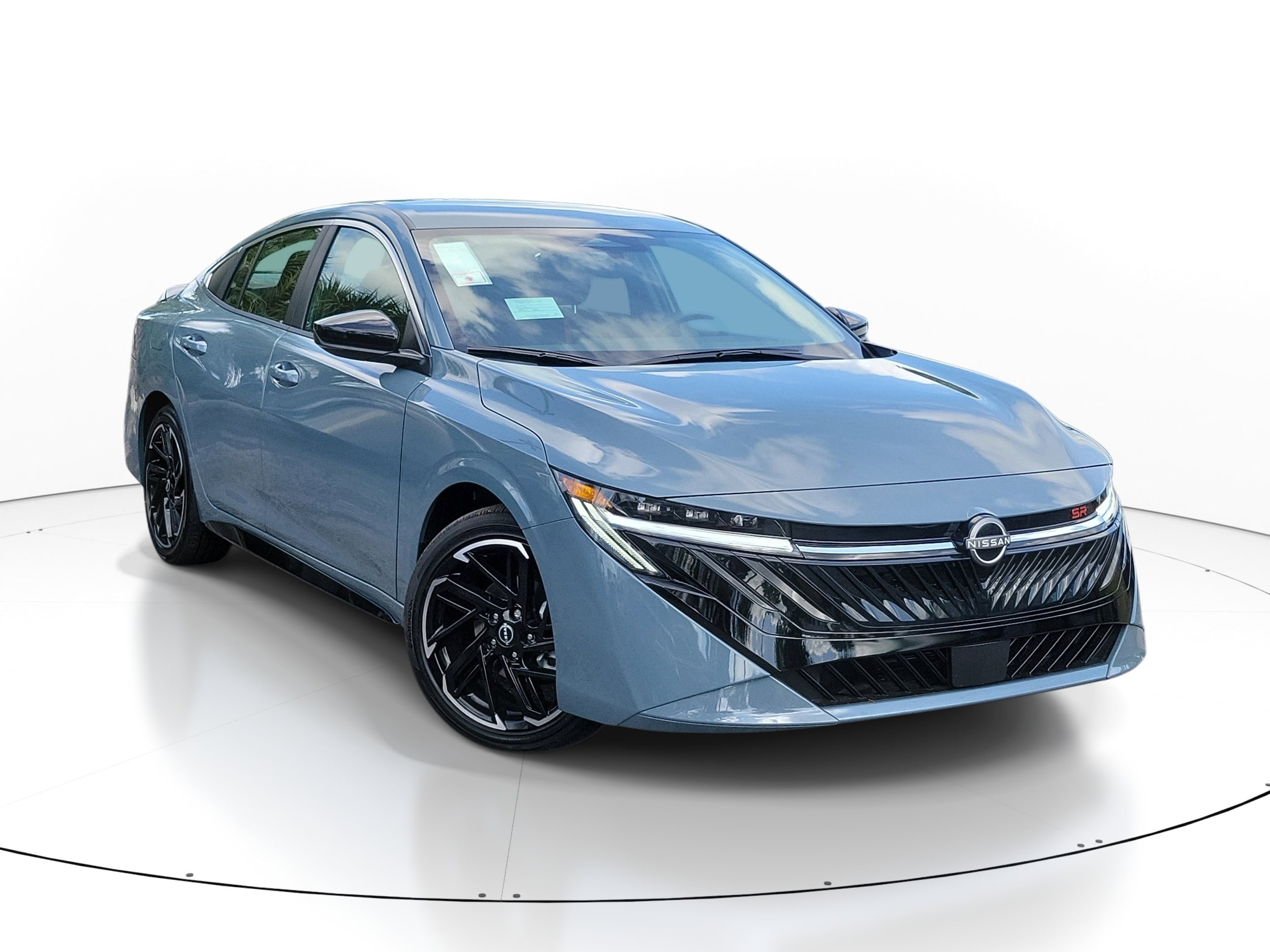 2026 Nissan Sentra SR CVT's photo