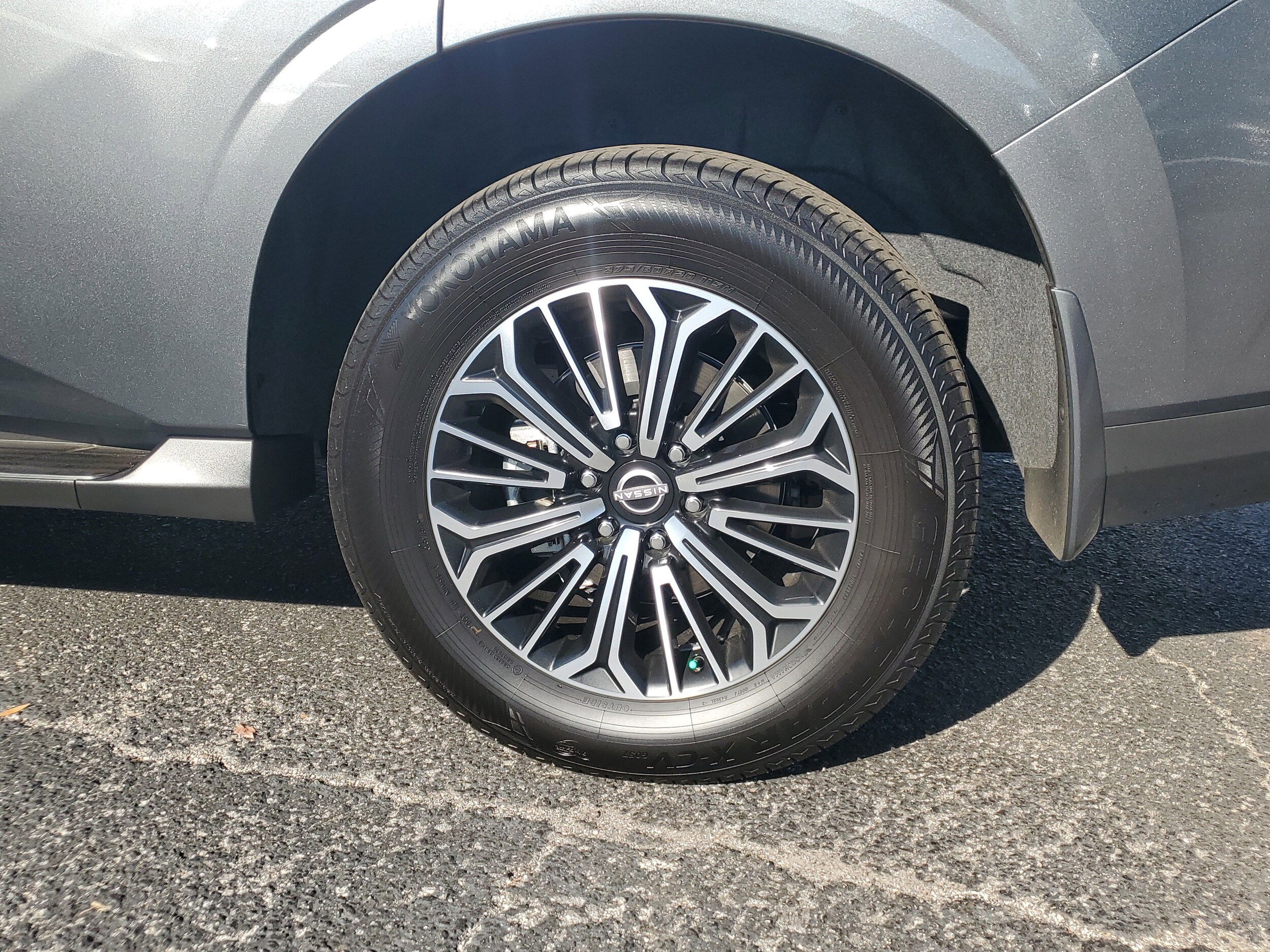 2025 Nissan Armada Platinum photo 4