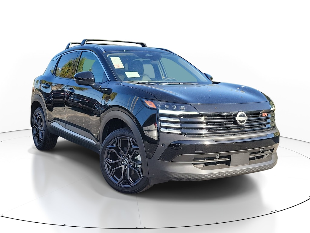 New 2026 Nissan Kicks SR SUV
