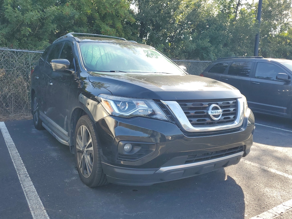 Used 2020 Nissan Pathfinder Platinum SUV