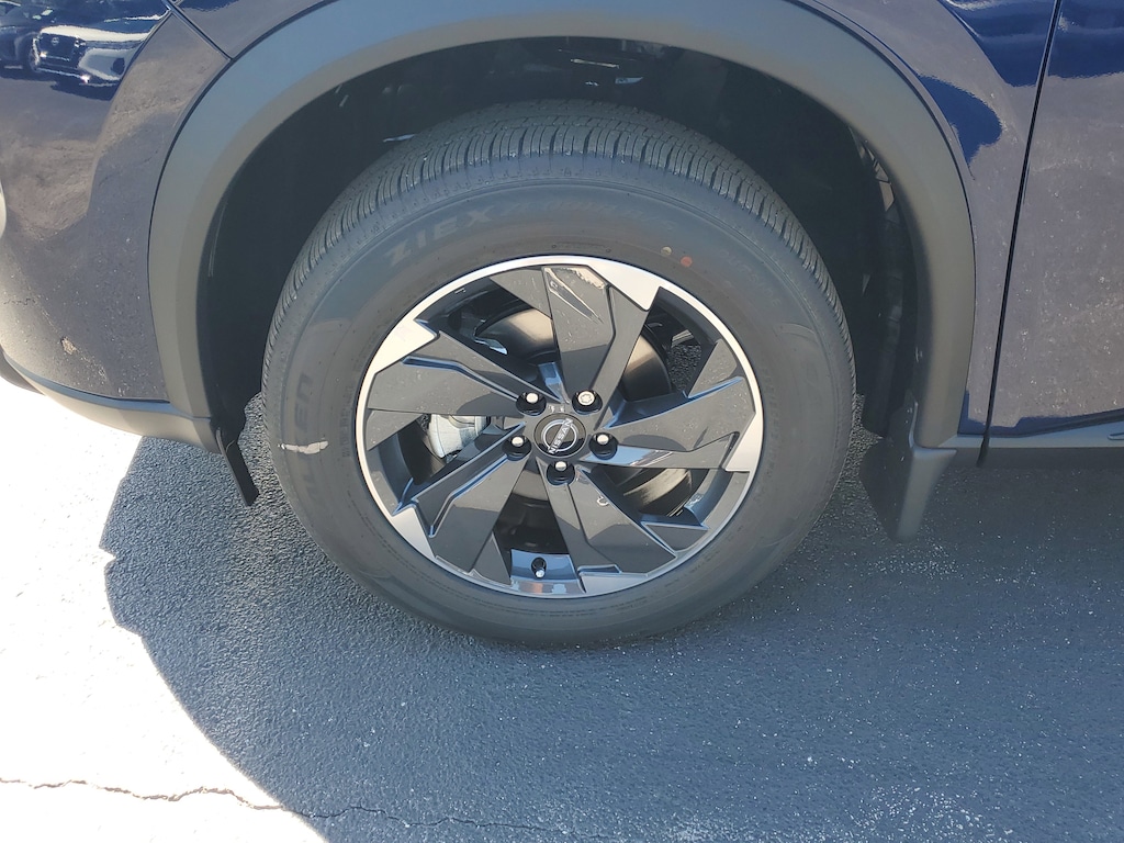 New 2026 Nissan Rogue SV SUV