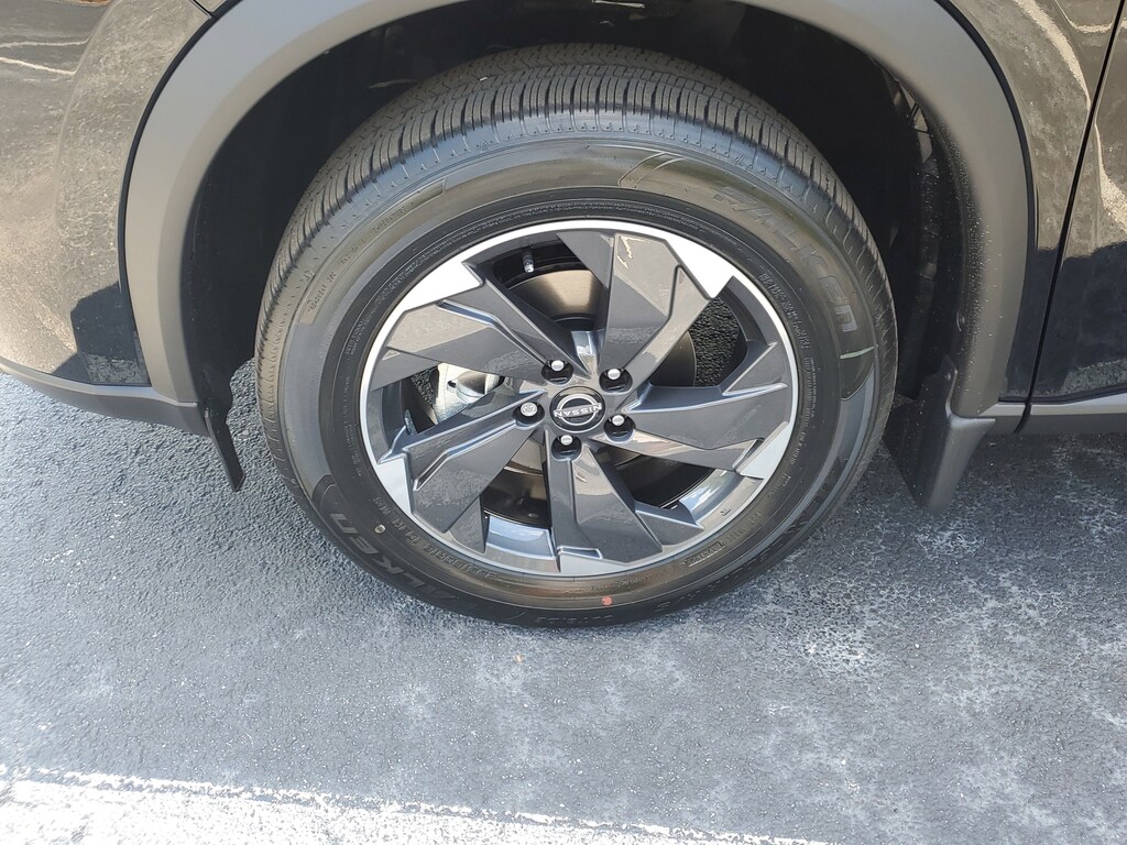 New 2026 Nissan Rogue SV SUV