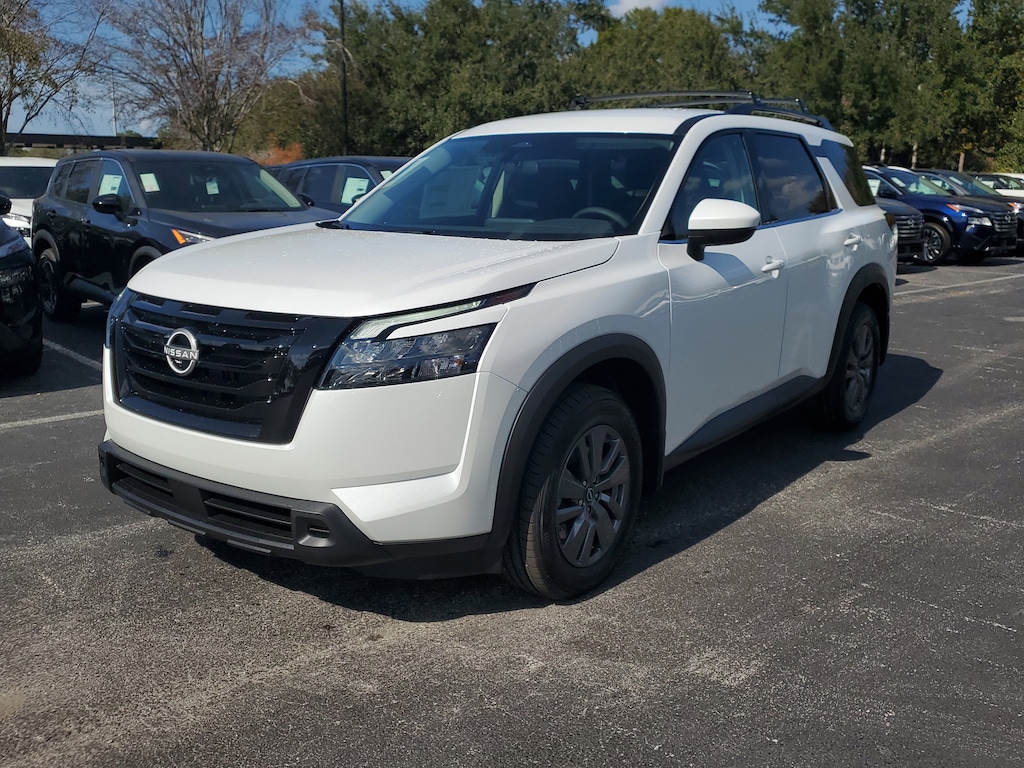 New 2025 Nissan Pathfinder SV SUV