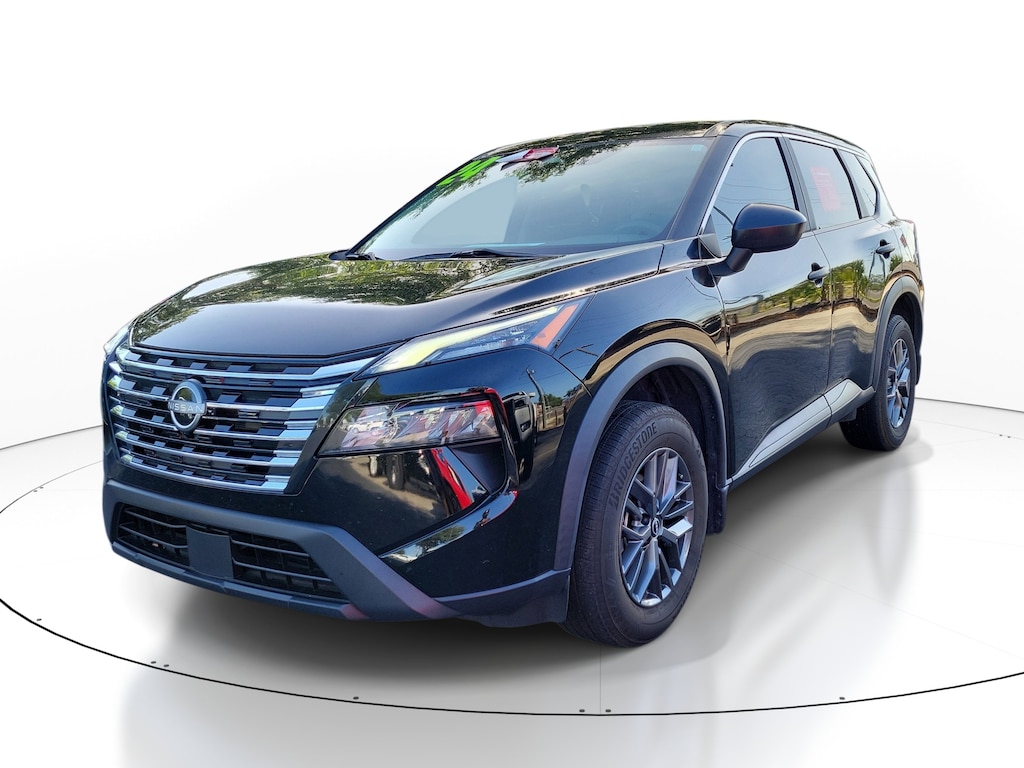 Used 2024 Nissan Rogue S SUV