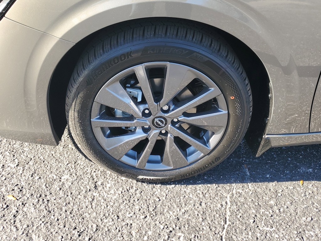 New 2026 Nissan Sentra SL Sedan