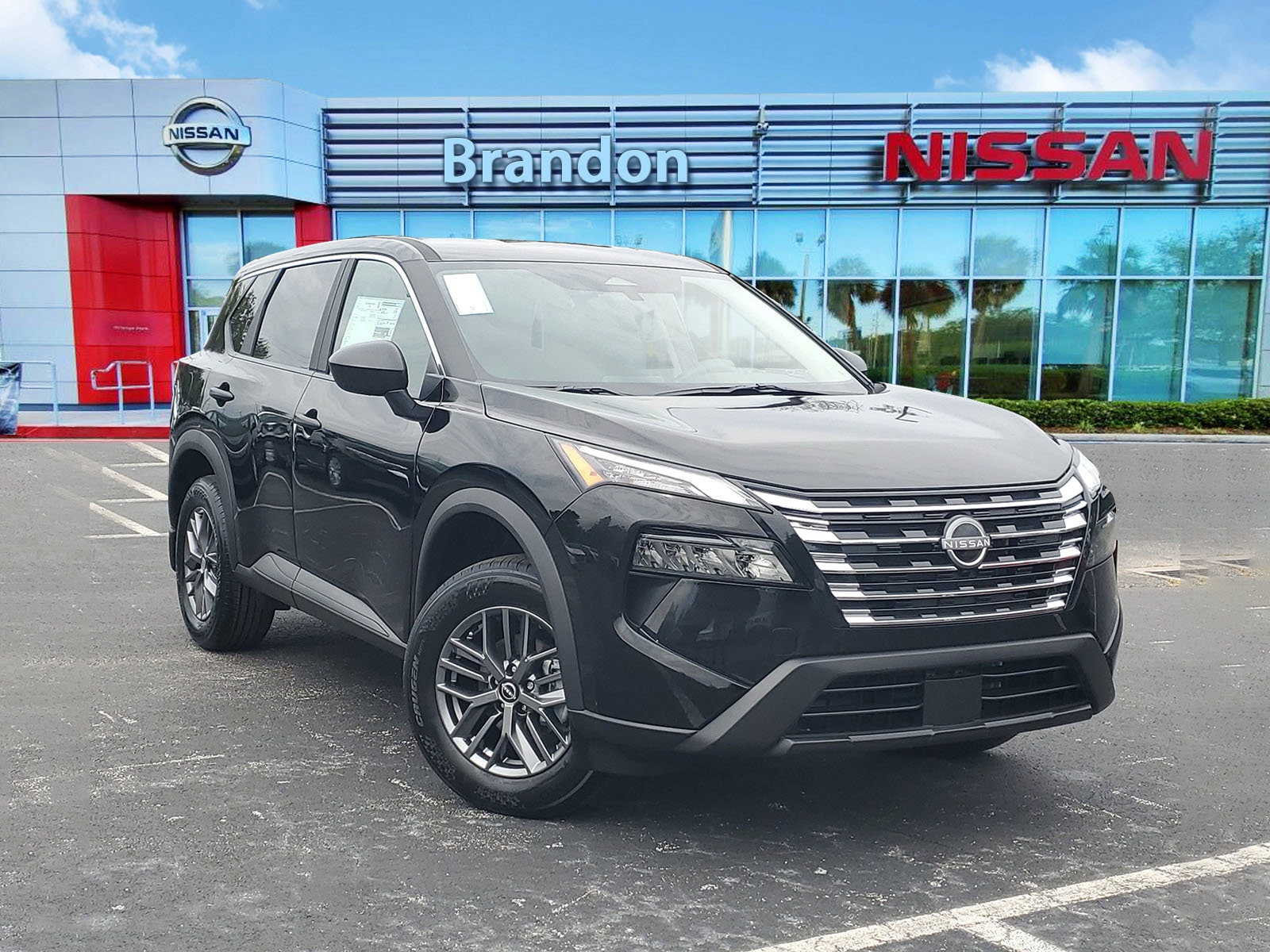 2026 Nissan Rogue S's photo