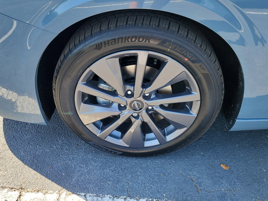 New 2026 Nissan Sentra SL Sedan