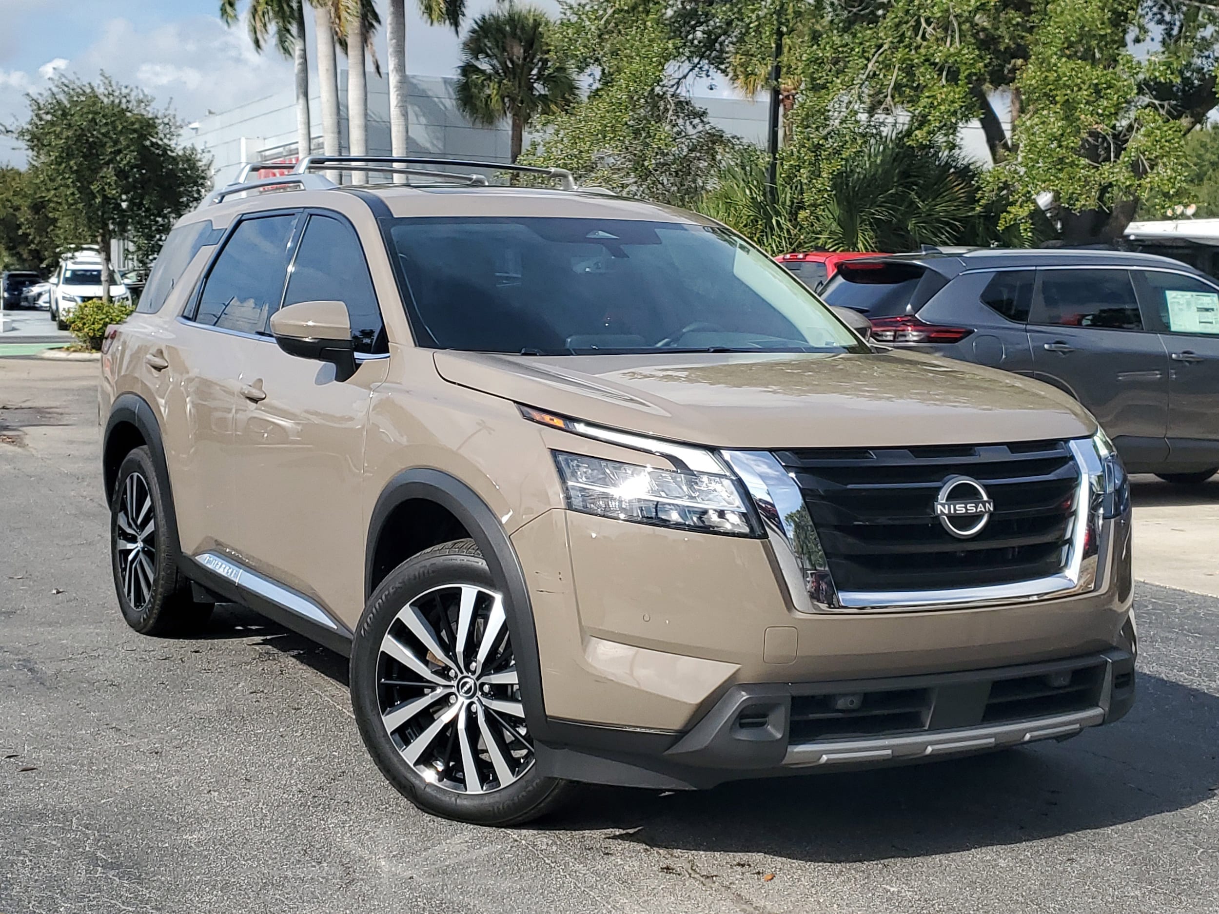 2023 Nissan Pathfinder SUV 