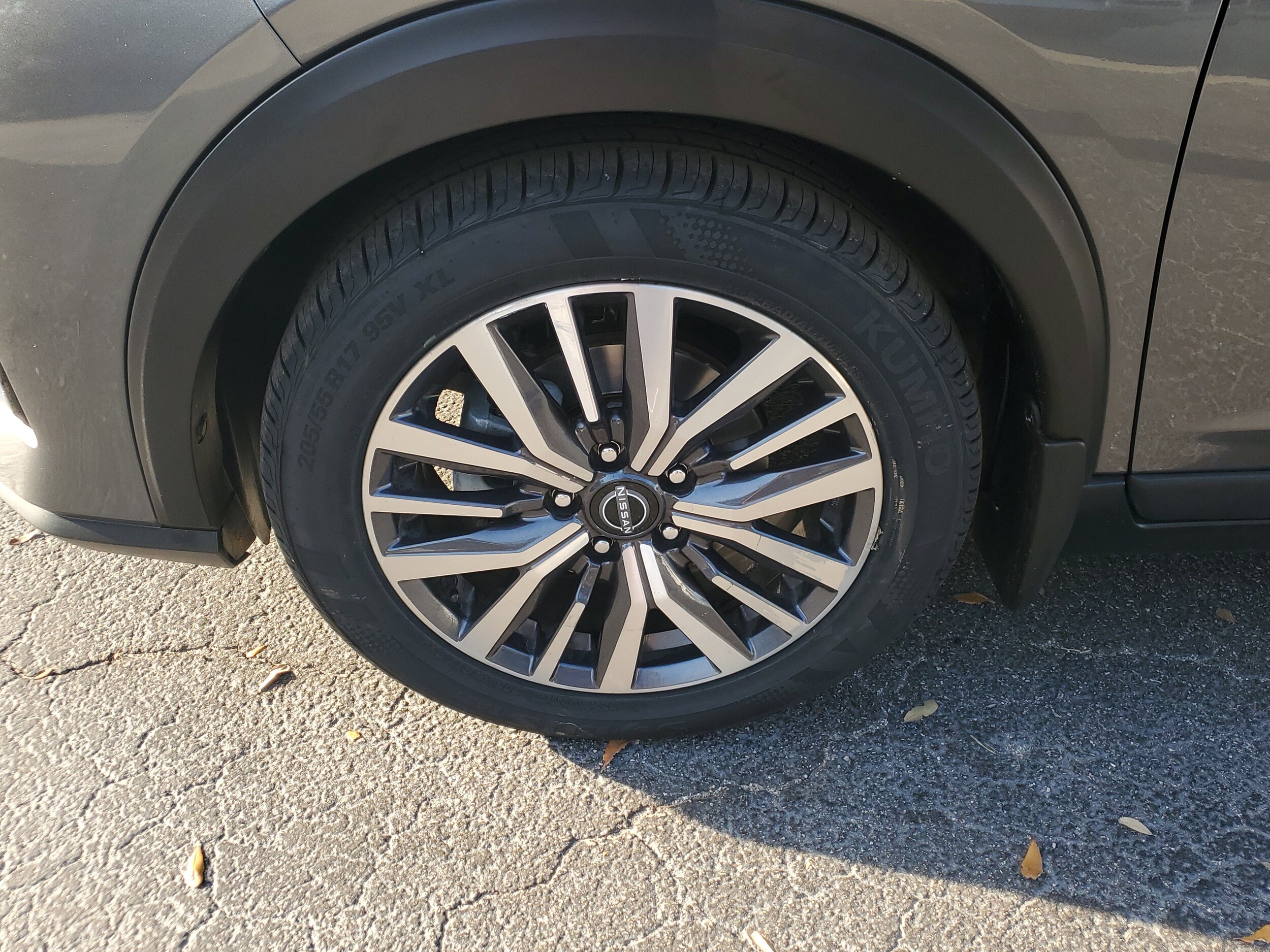 2023 Nissan Kicks SV photo 4