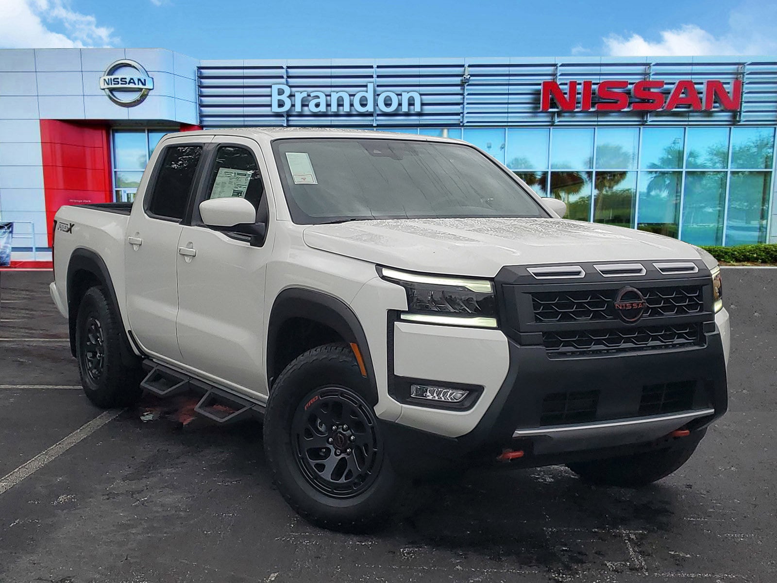 2026 Nissan Frontier Truck Crew Cab 