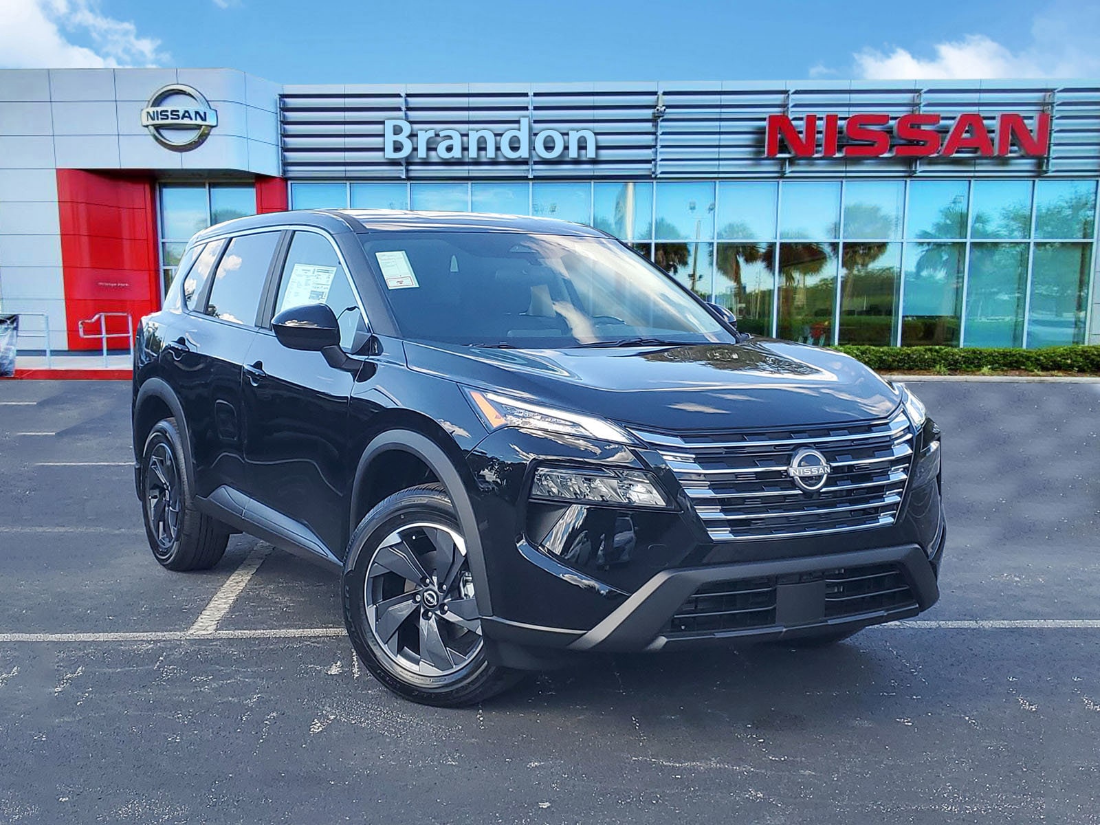 2026 Nissan Rogue SV's photo