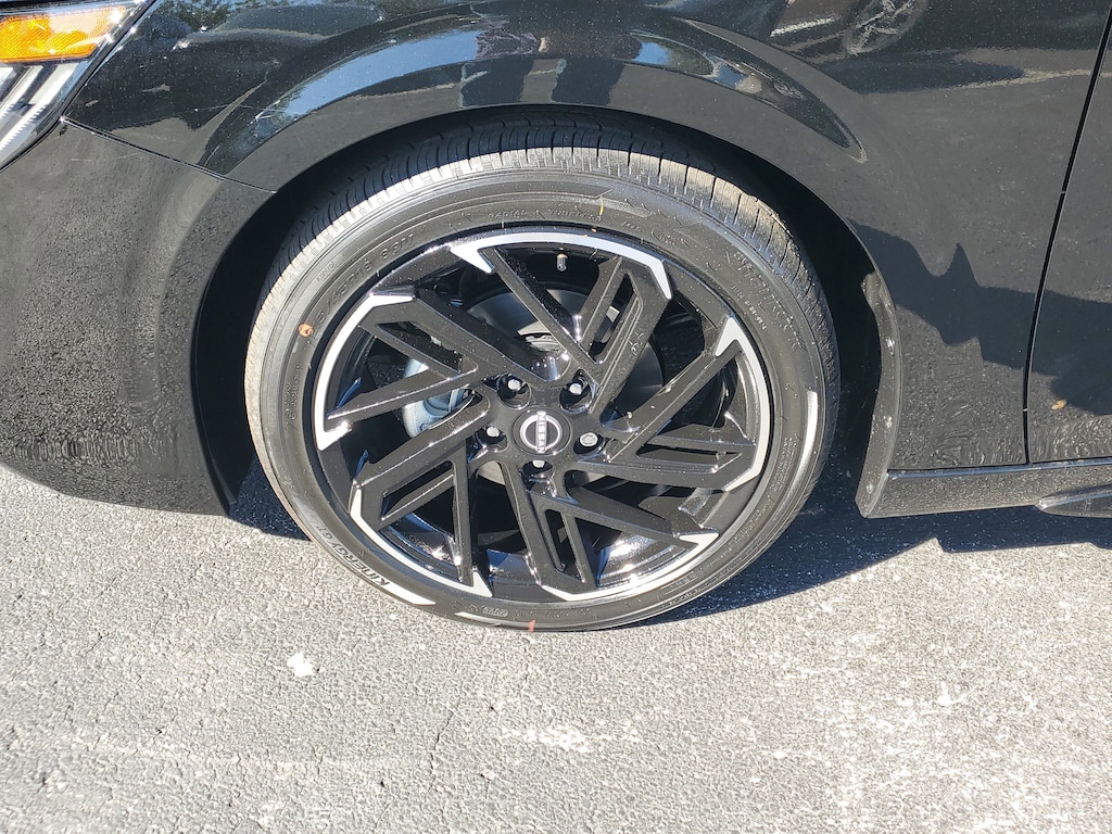 New 2026 Nissan Sentra SR Sedan