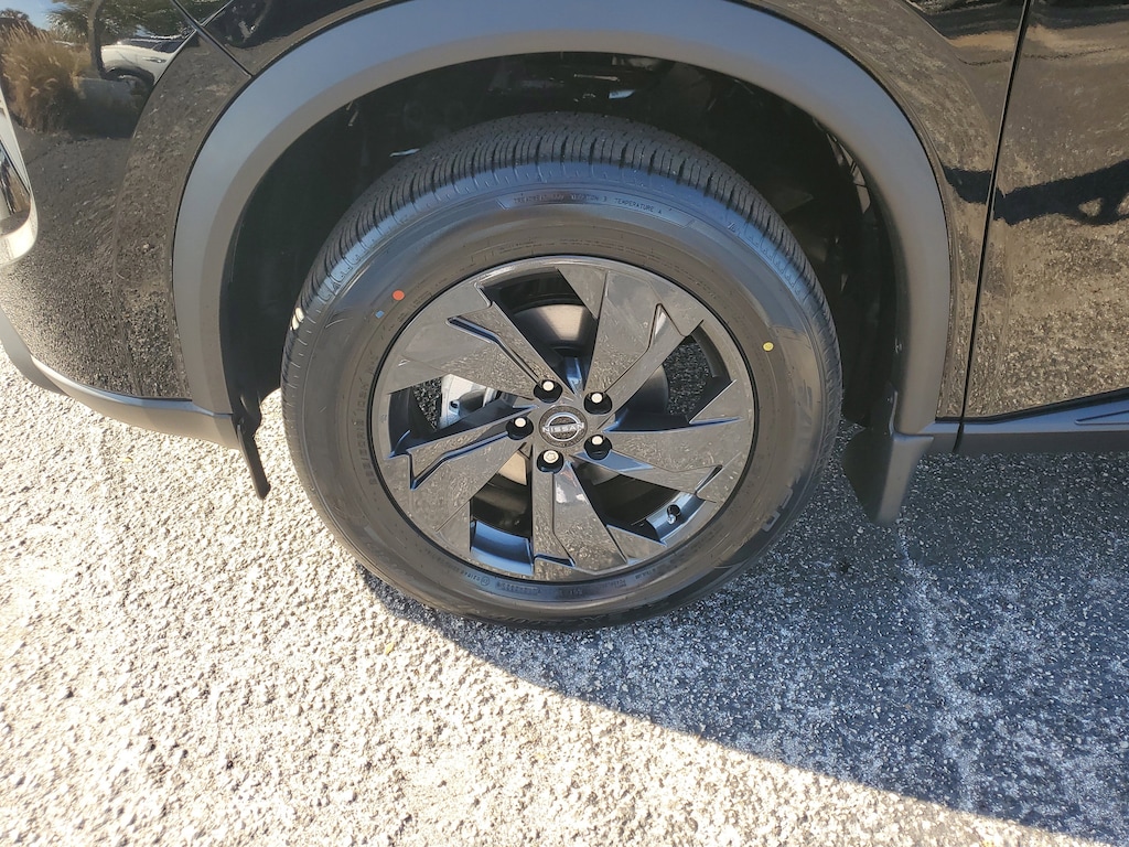 New 2026 Nissan Rogue SV SUV