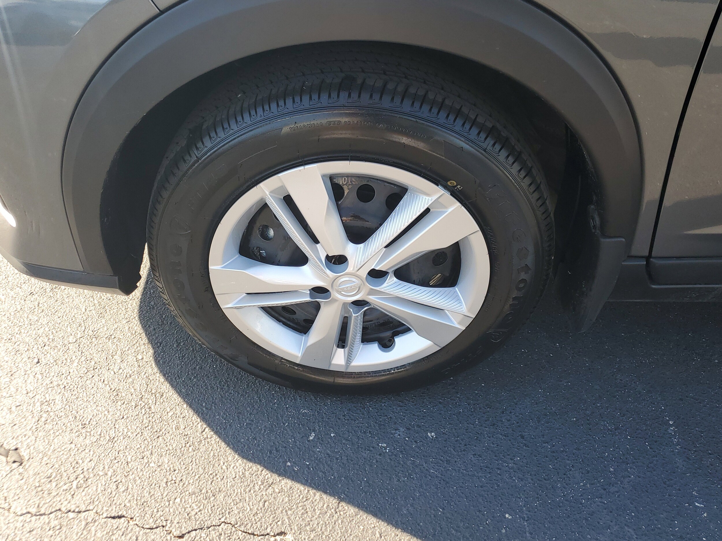 2025 Nissan Kicks Play S photo 4