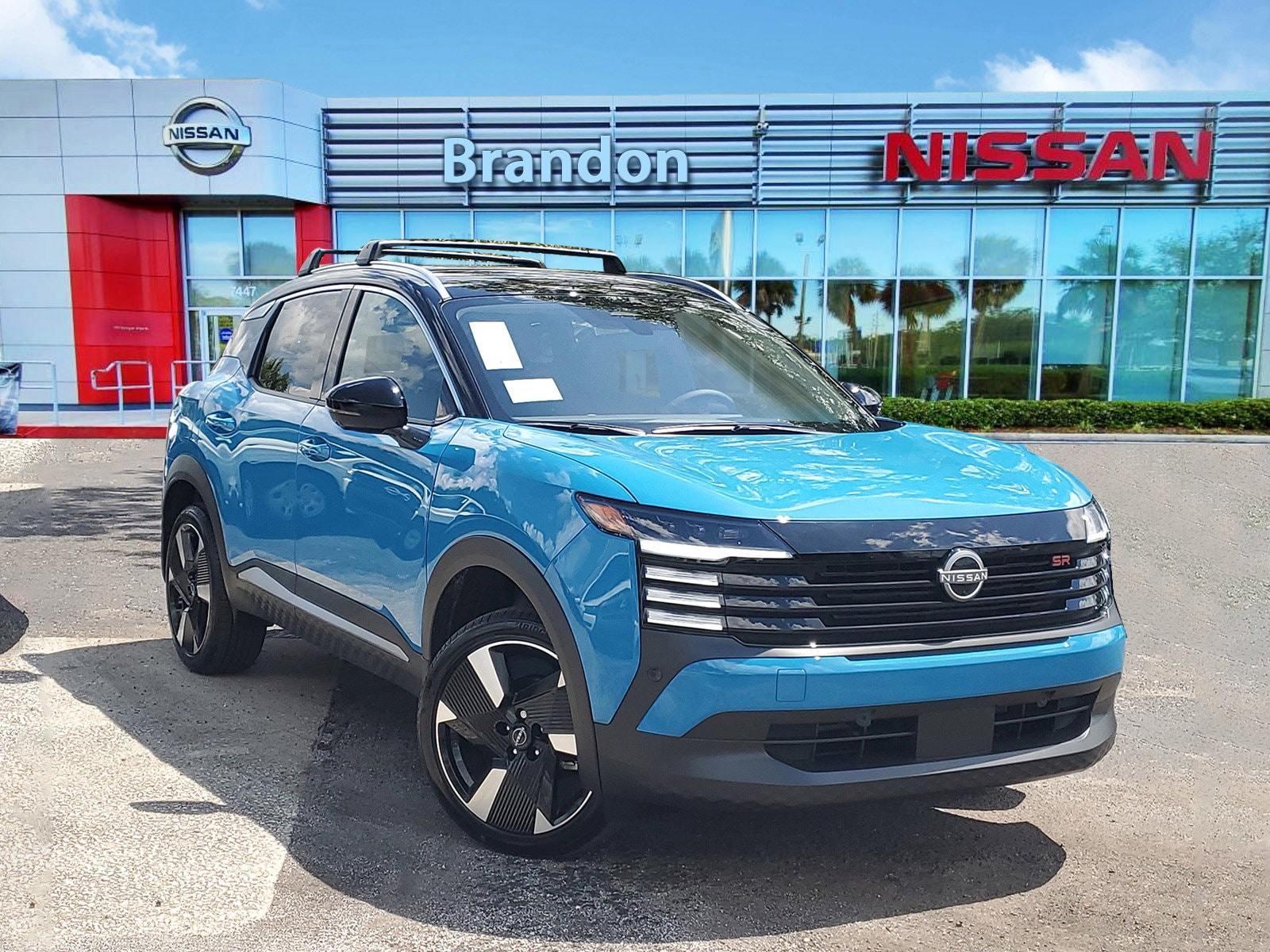 2026 Nissan KICKS SR AWD's photo