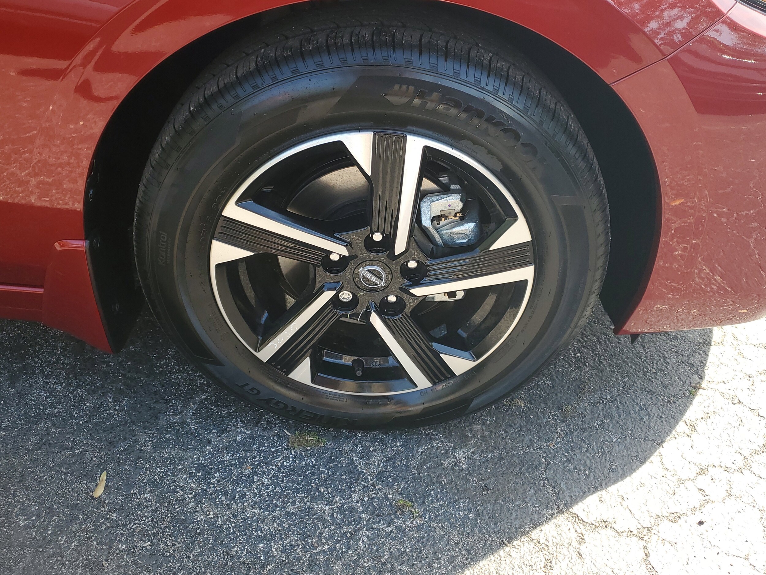2025 Nissan Sentra SV photo 4