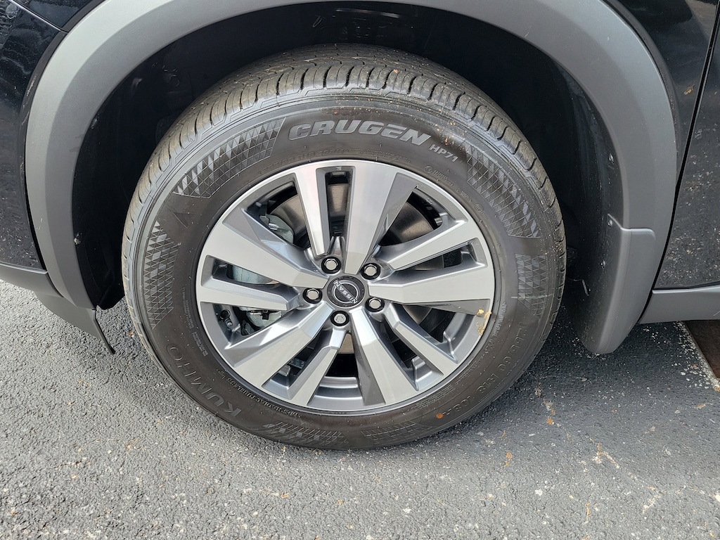 New 2026 Nissan Pathfinder SL SUV