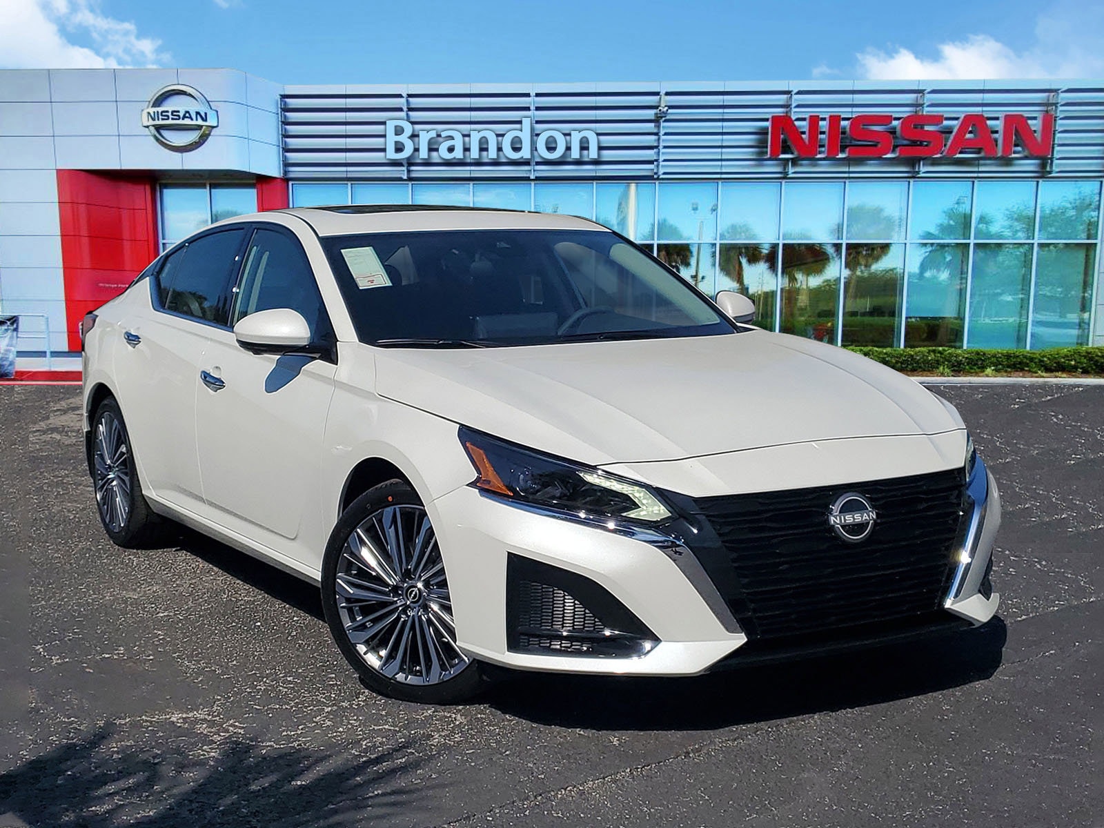 2025 Nissan Altima Sedan 