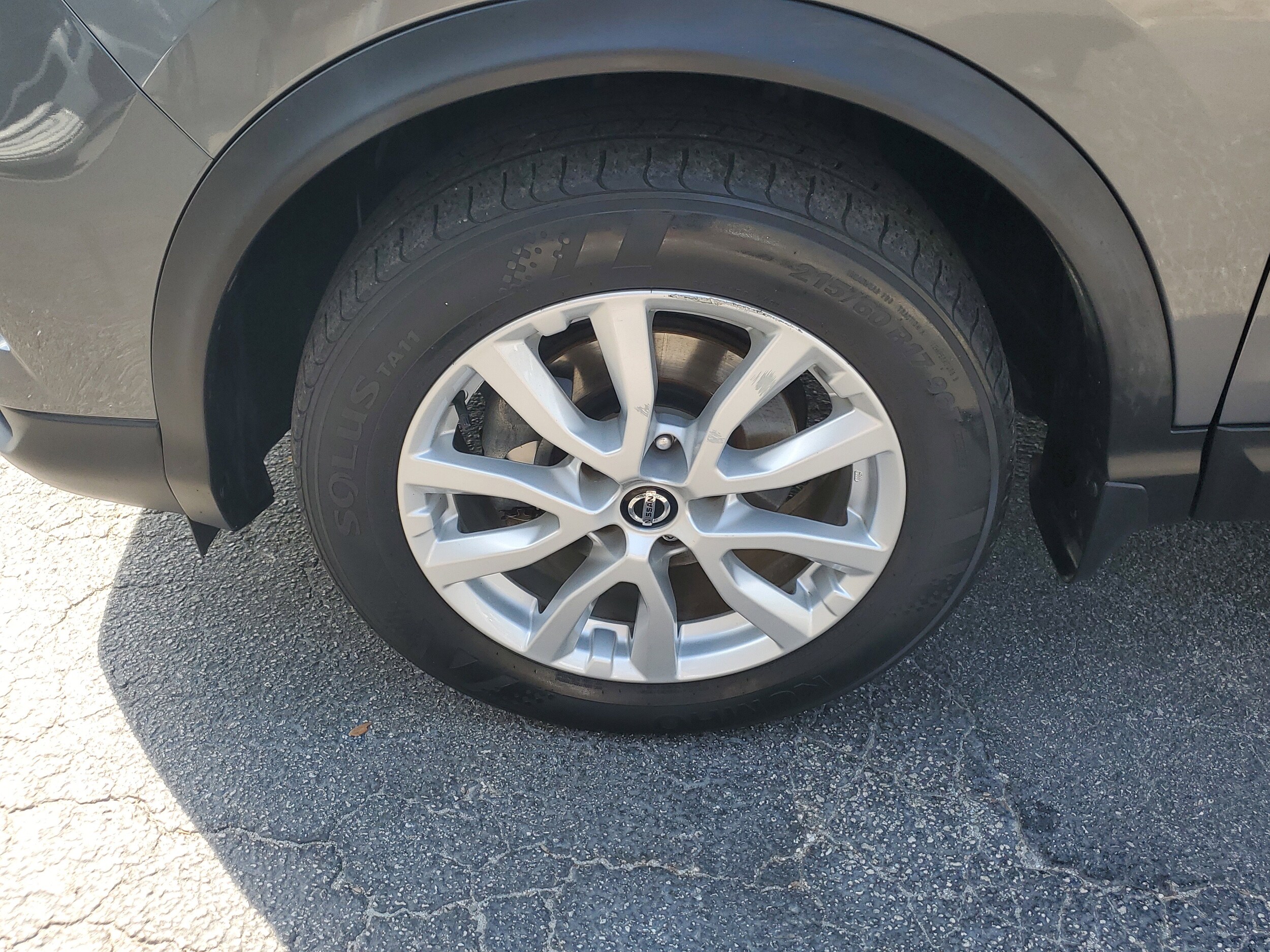 2020 Nissan Rogue Sport S photo 4