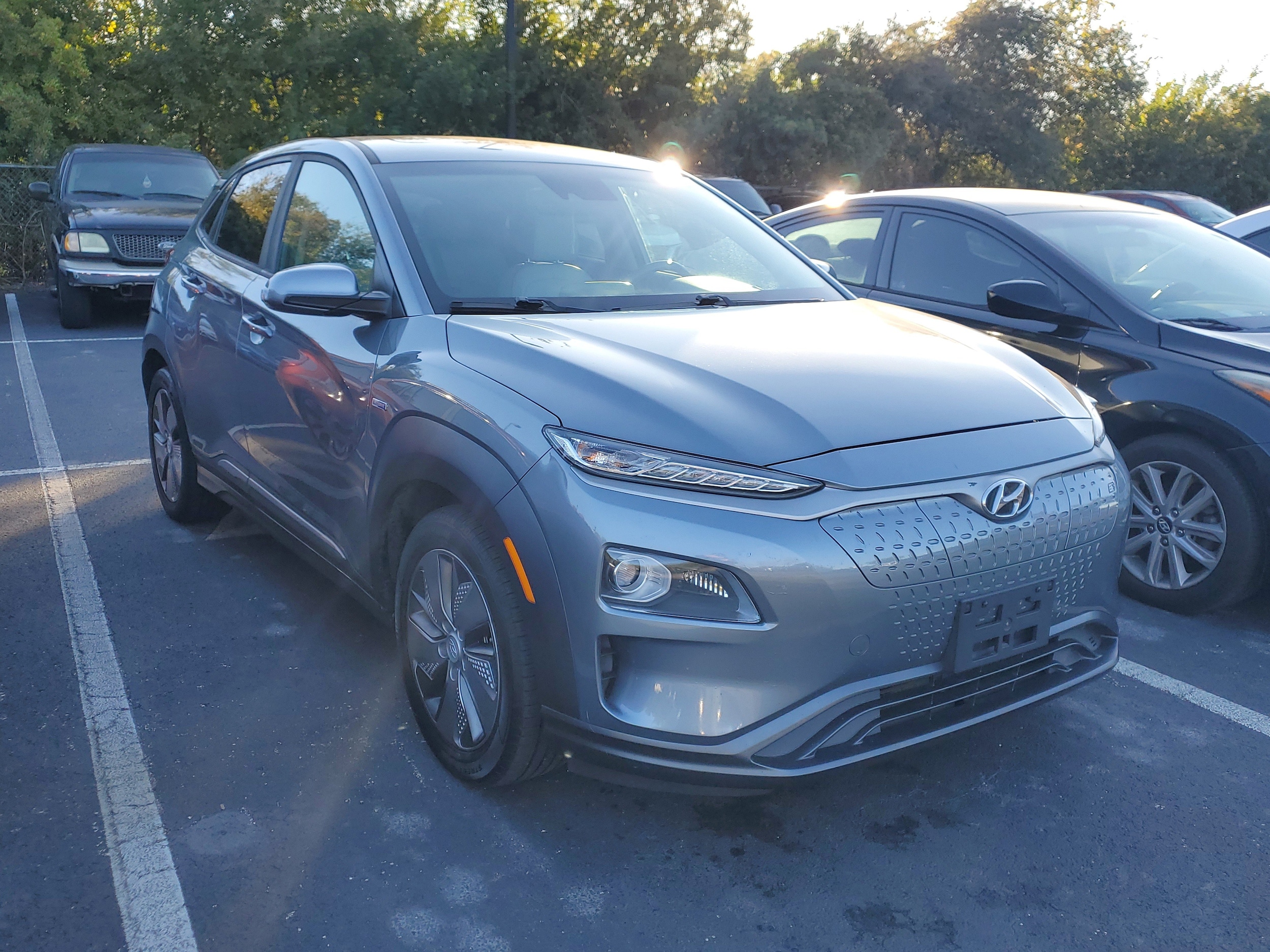 2019 Hyundai Kona EV Limited's photo