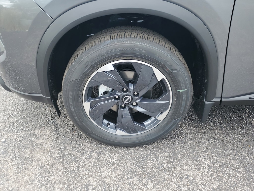 New 2026 Nissan Rogue SV SUV