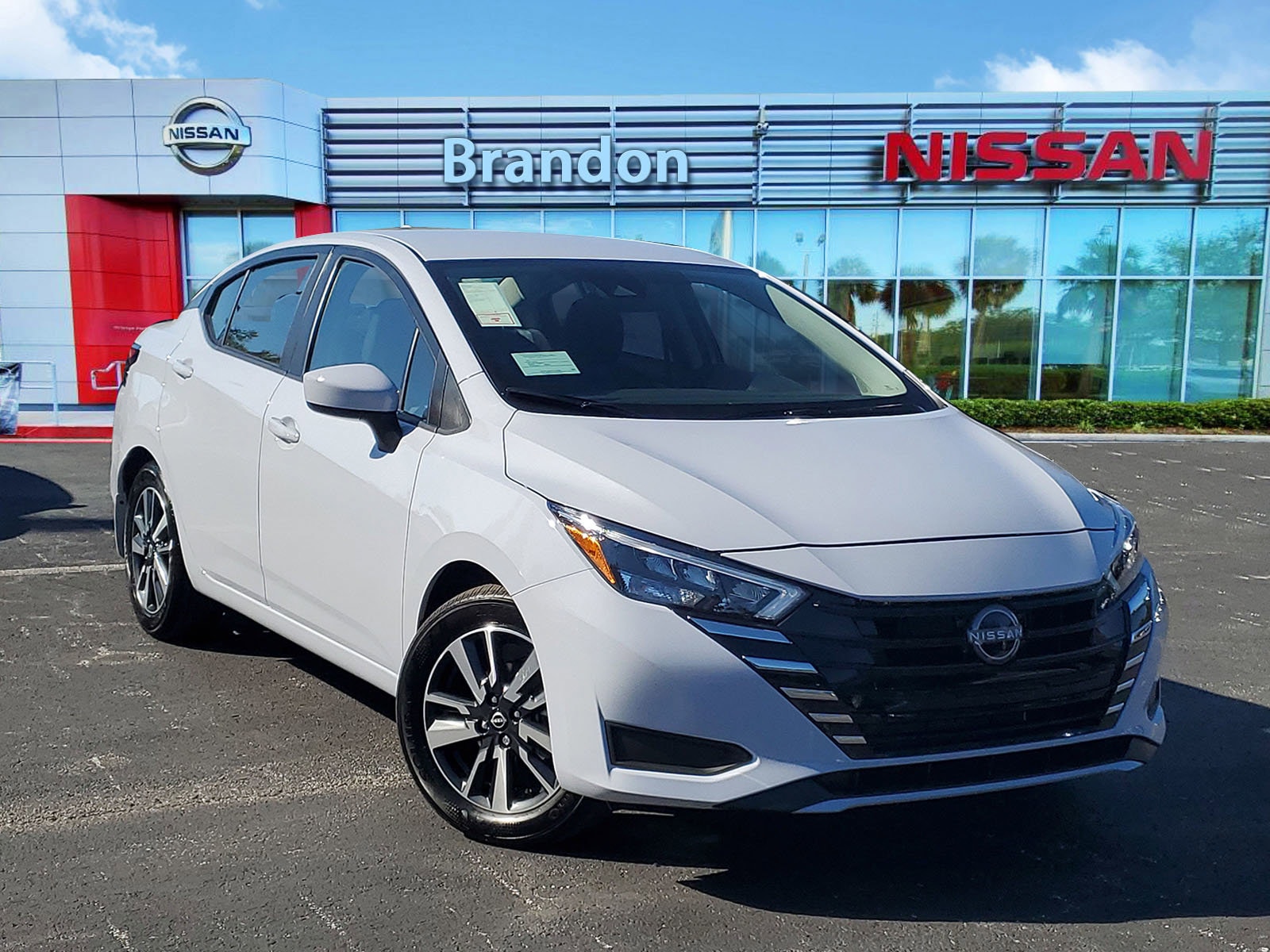 2025 Nissan Versa Sedan SV's photo