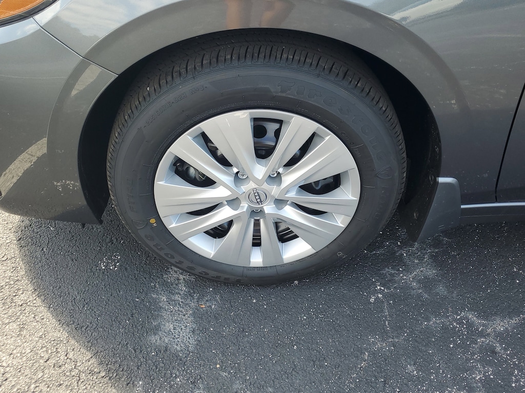 New 2025 Nissan Sentra S Sedan