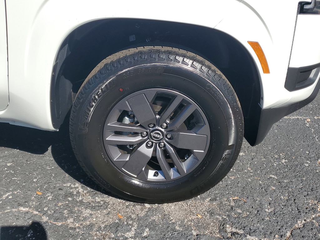 New 2025 Nissan Frontier SV Truck King Cab