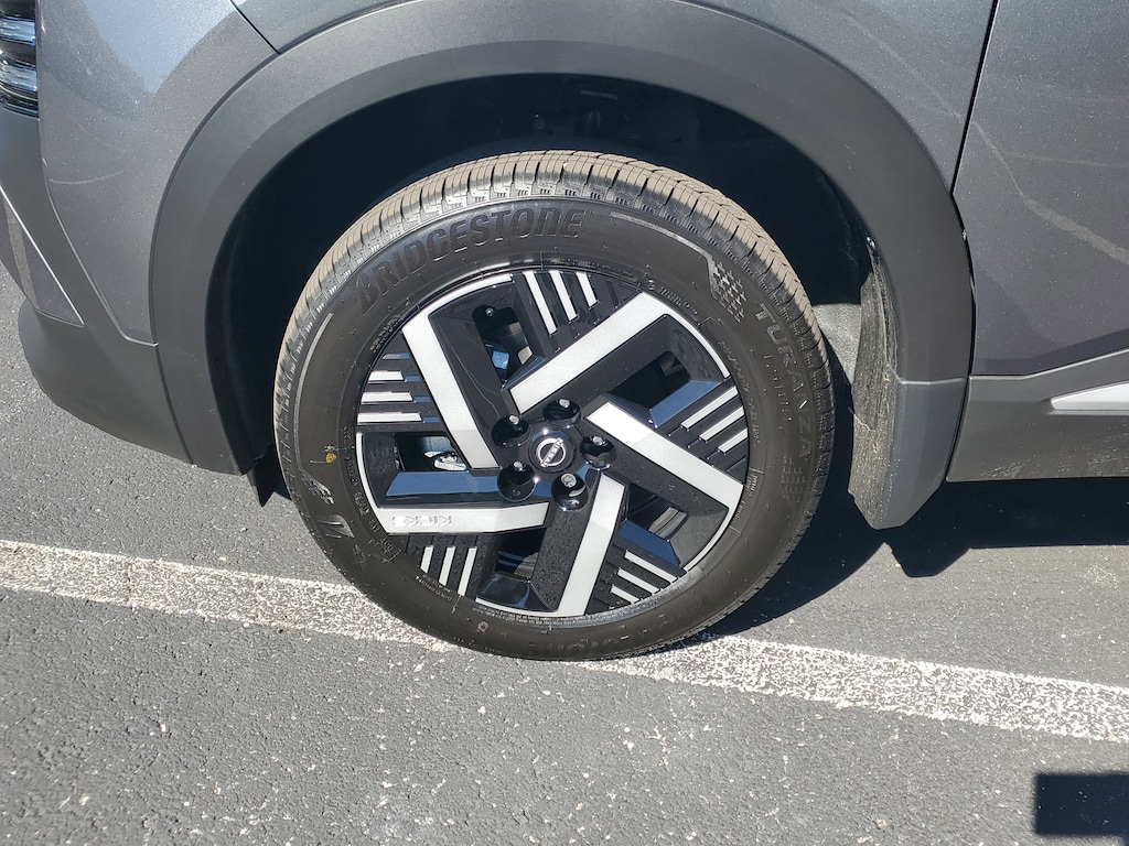 New 2026 Nissan Kicks SV SUV