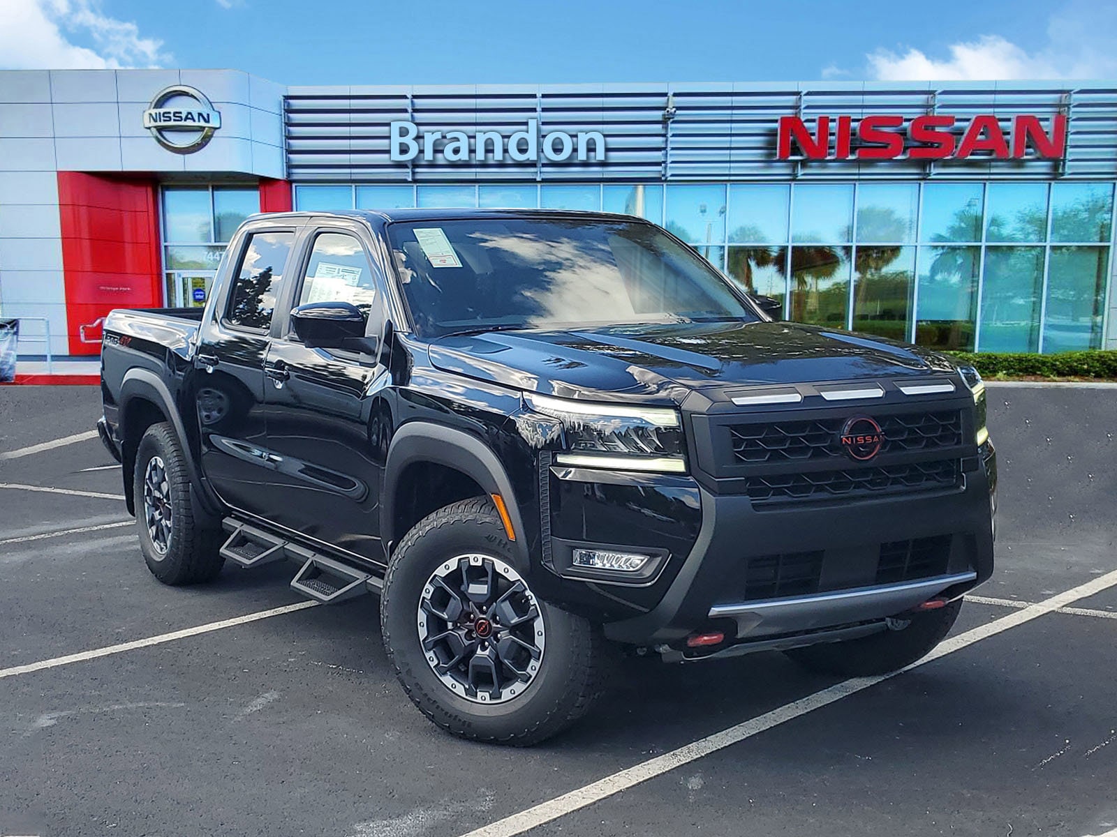 2026 Nissan Frontier Truck Crew Cab 