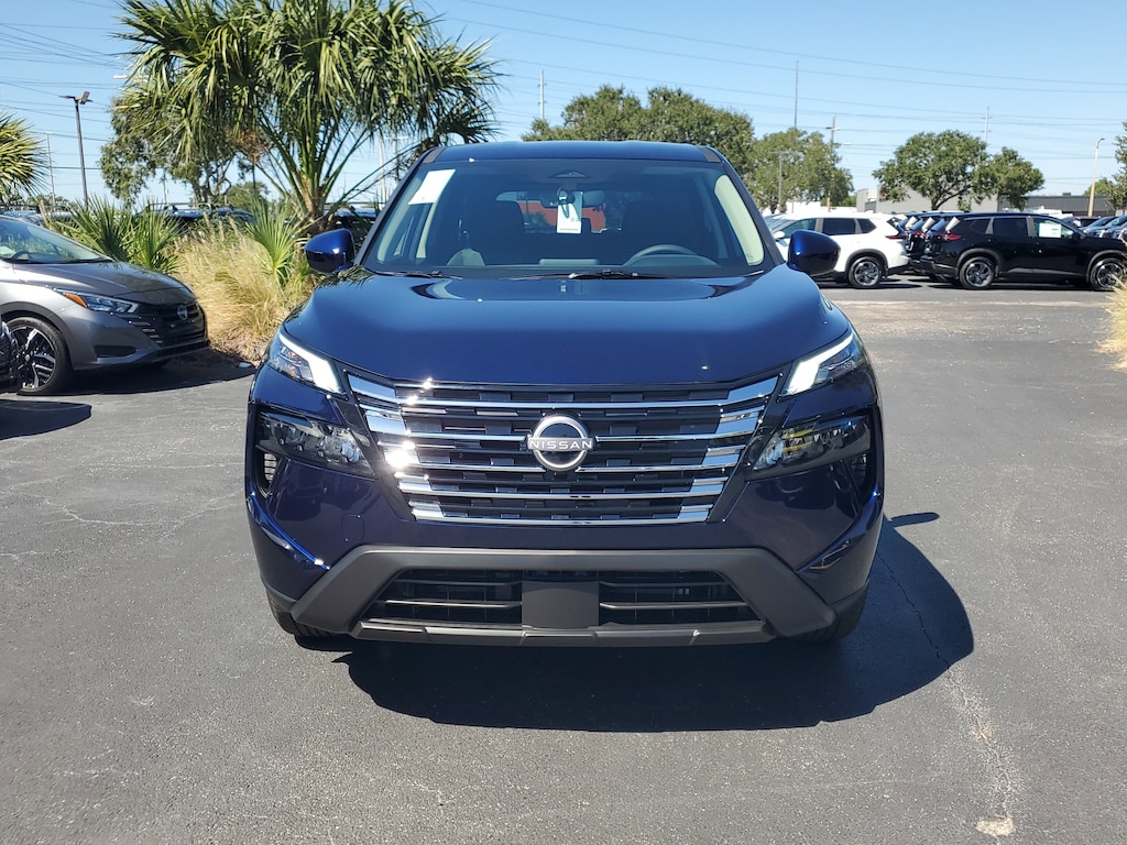 New 2026 Nissan Rogue SV SUV