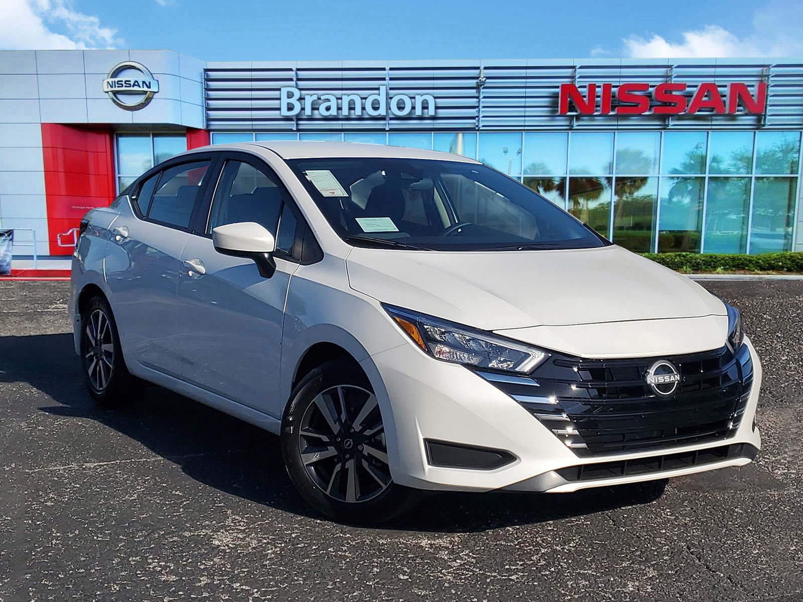 2025 Nissan Versa Sedan SV's photo