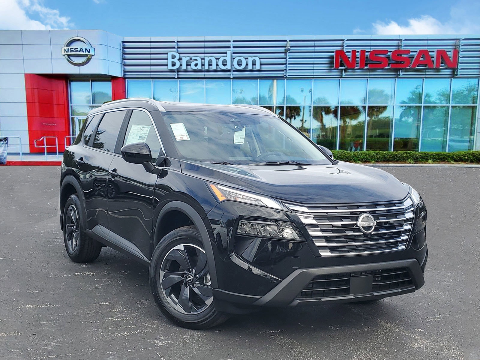 2026 Nissan Rogue SV's photo