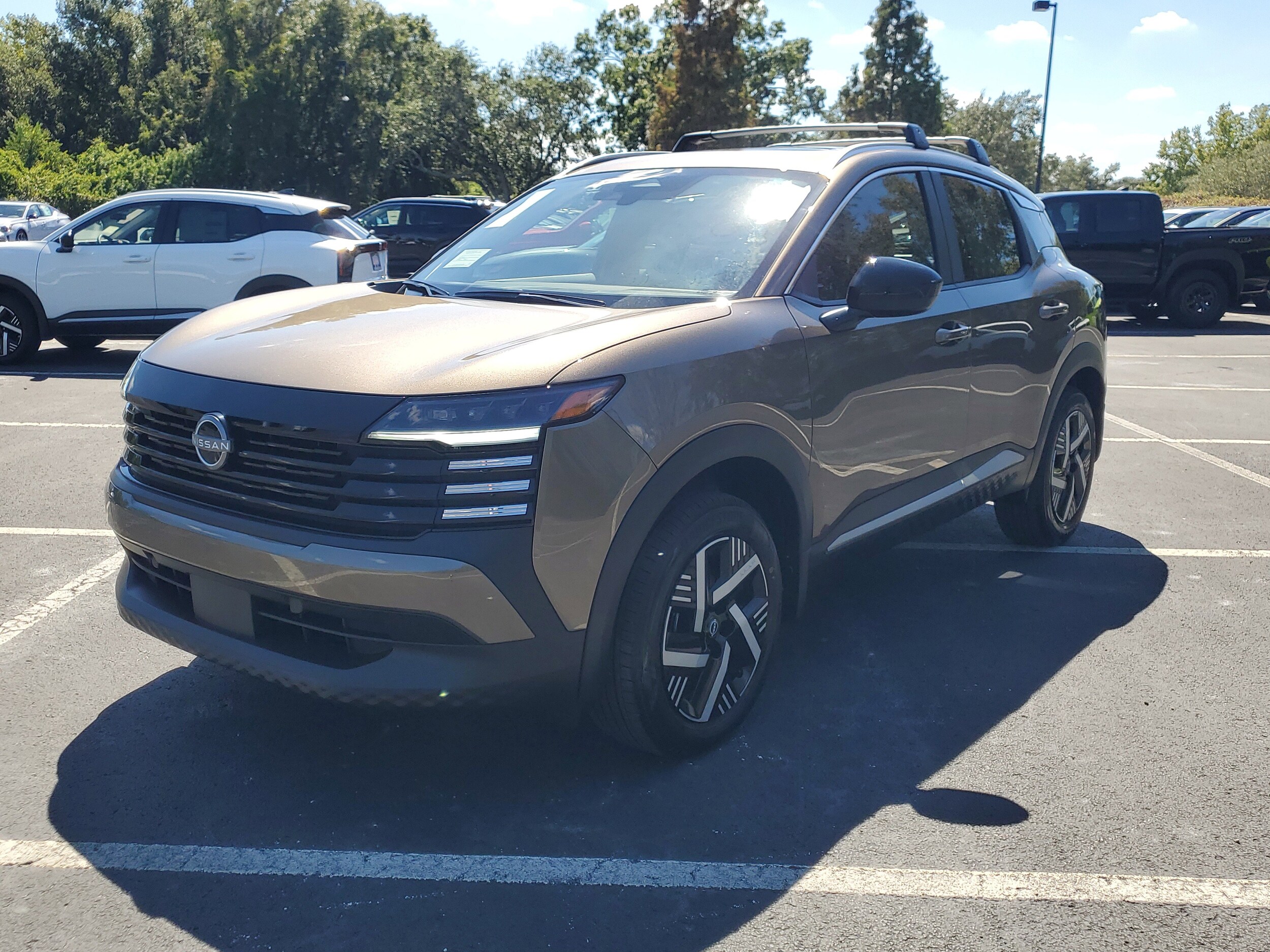 2026 Nissan Kicks SV photo 2