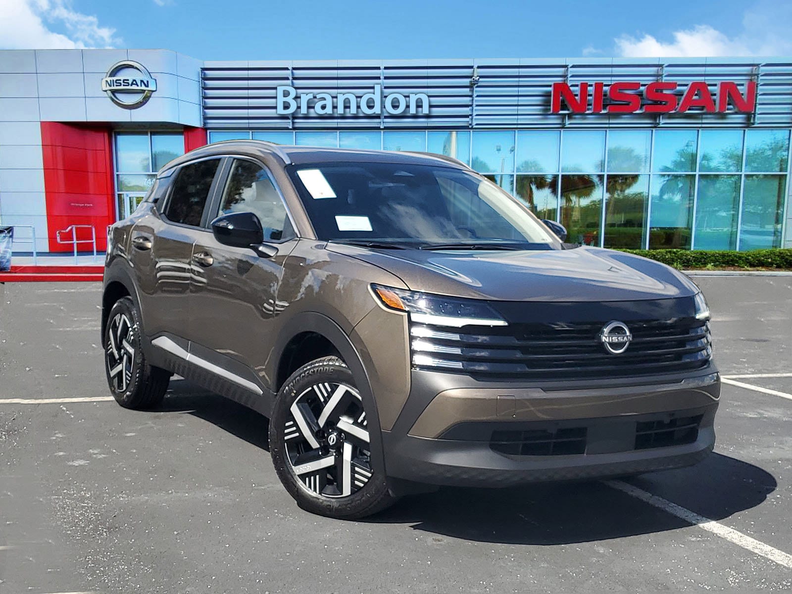 2026 Nissan KICKS SV's photo