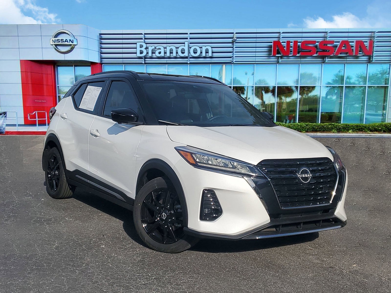 2022 Nissan Kicks SUV 