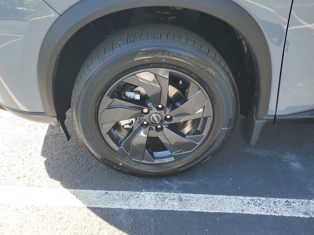 New 2026 Nissan Rogue SV SUV