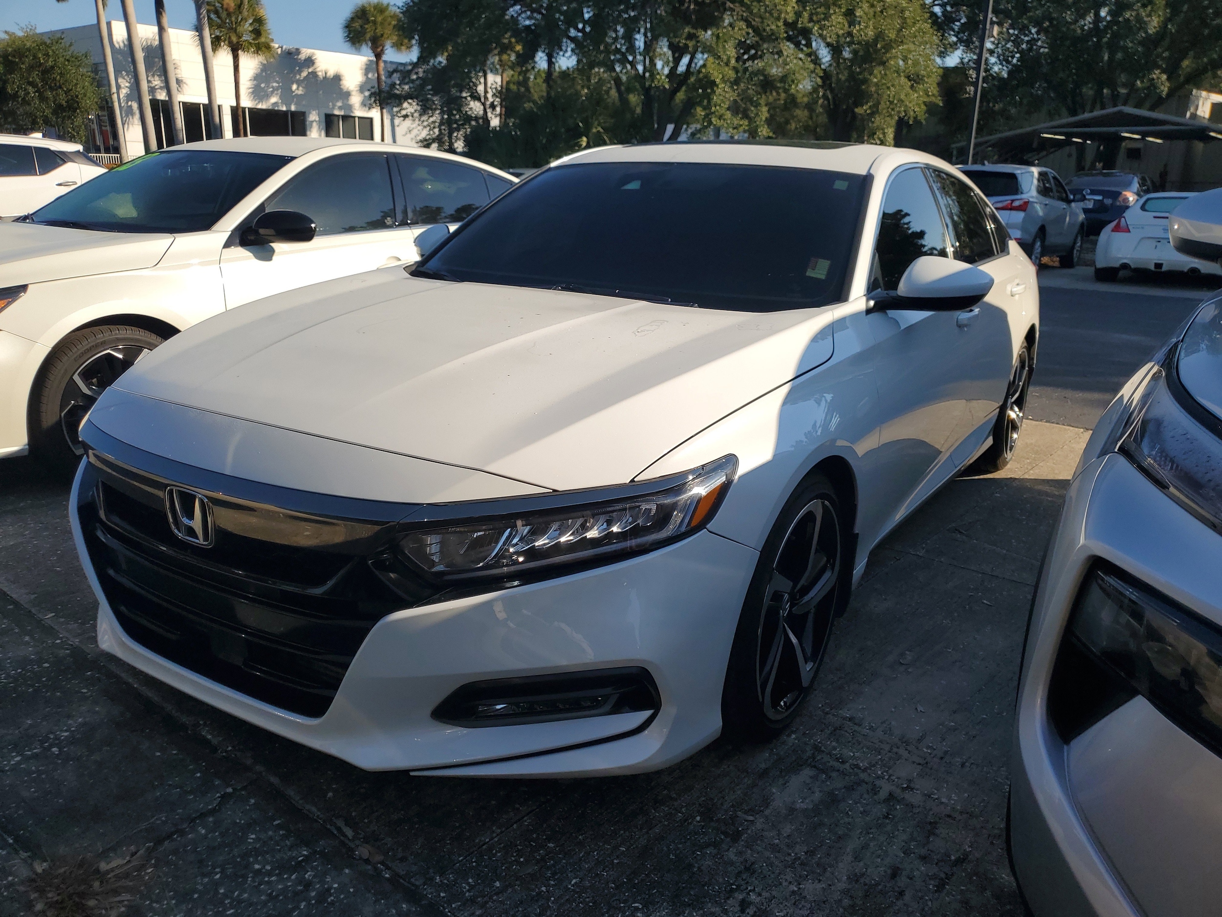 1HGCV2F35LA027304