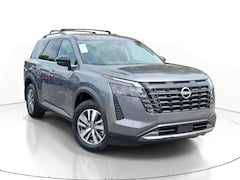 2026 Nissan Pathfinder SL SUV
