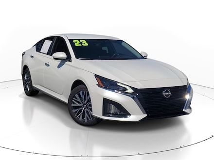 2023 Nissan Altima 2.5 SV Sedan