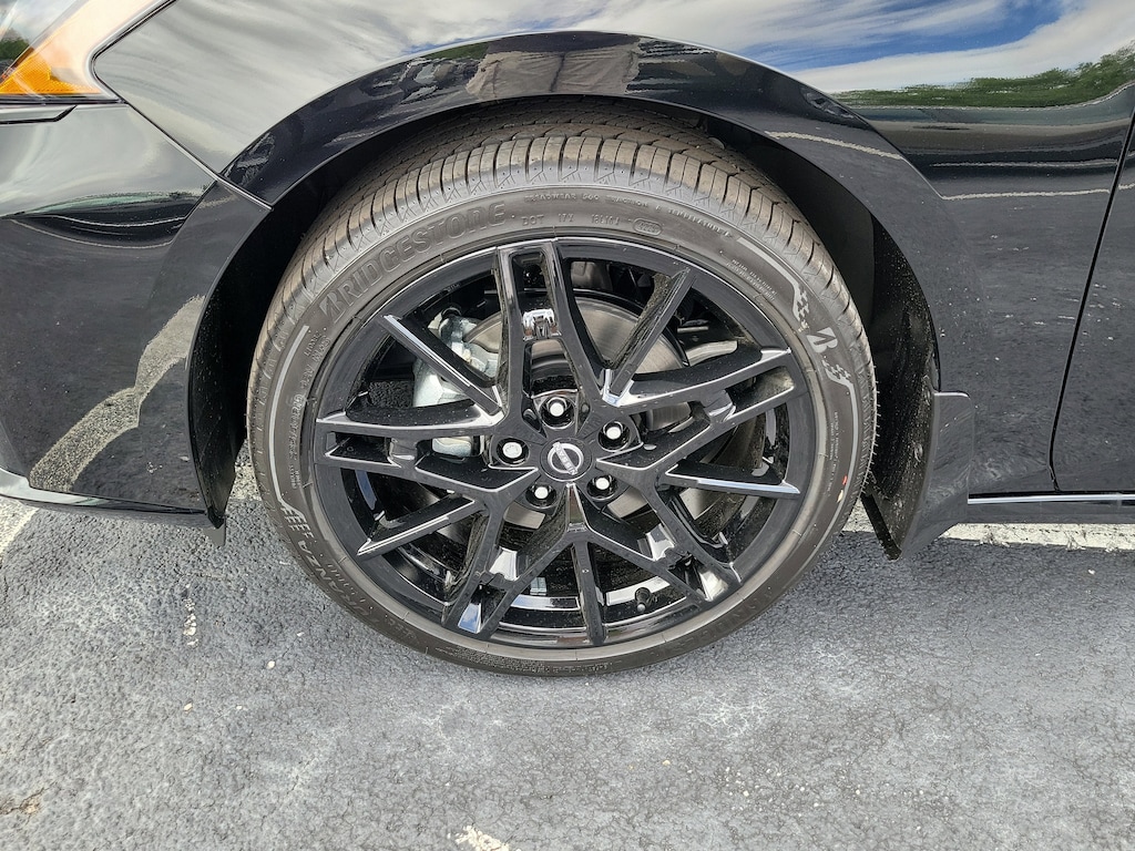 New 2026 Nissan Altima SR Sedan