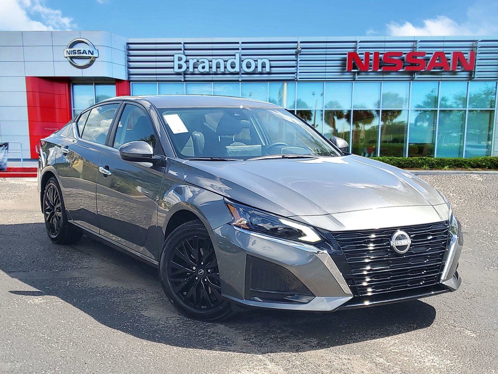 2025 Nissan Altima SV's photo