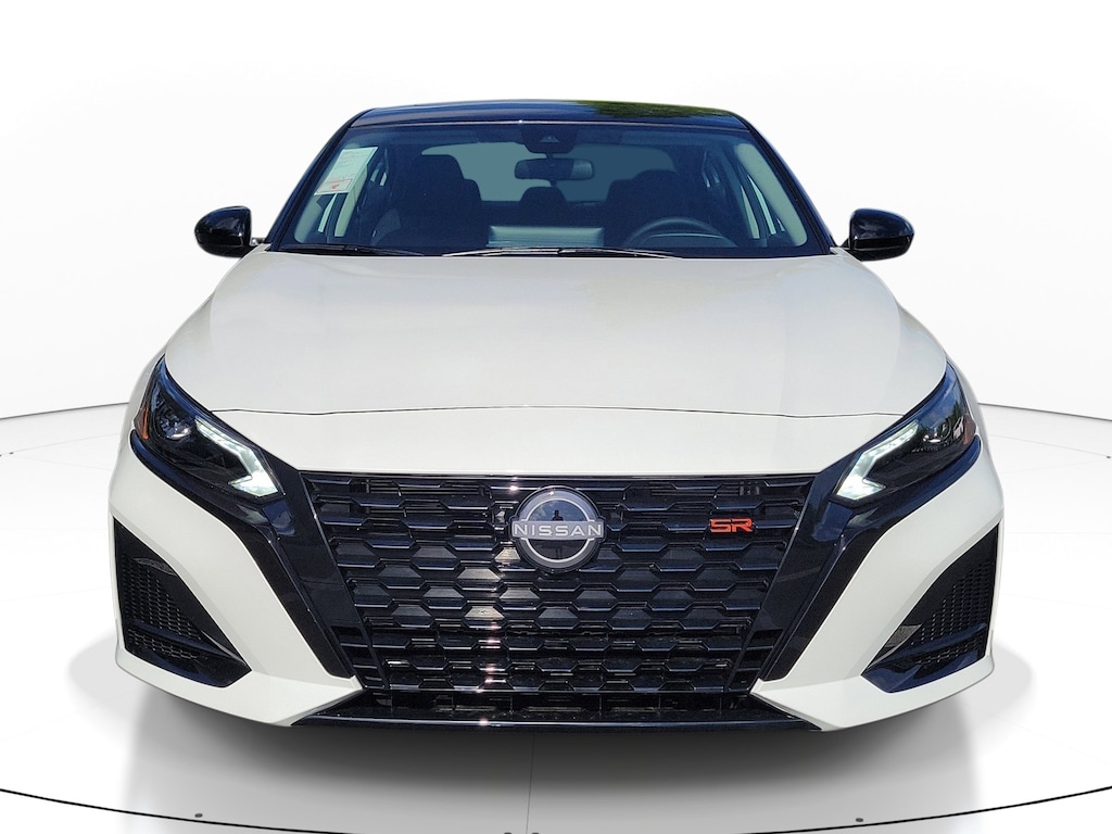 New 2026 Nissan Altima SR Sedan