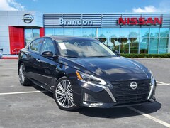 2025 Nissan Altima SL Sedan