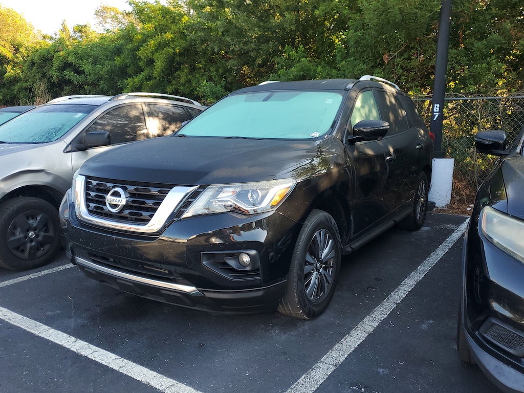 Used 2019 Nissan Pathfinder SL SUV
