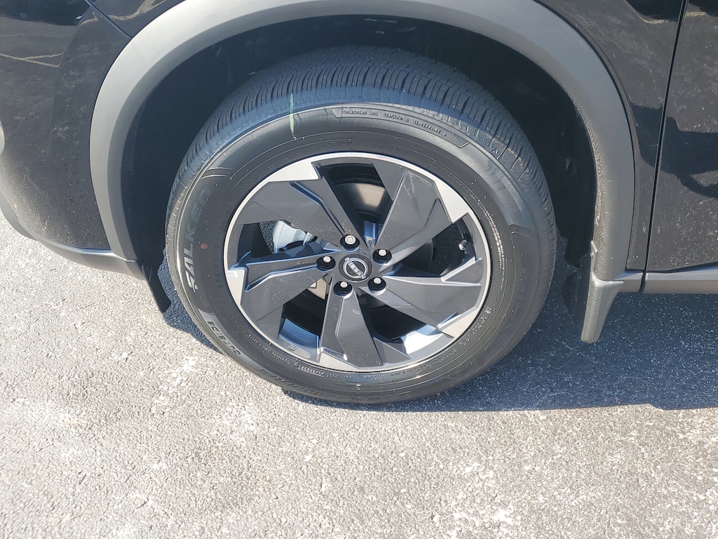 New 2026 Nissan Rogue SV SUV