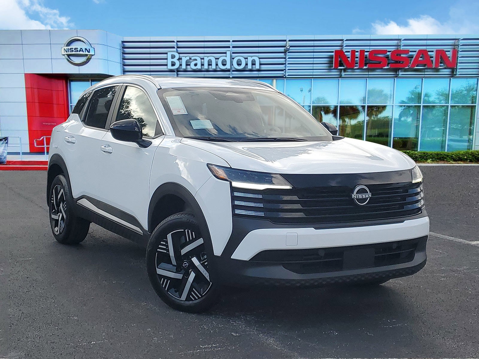 2026 Nissan KICKS SV's photo