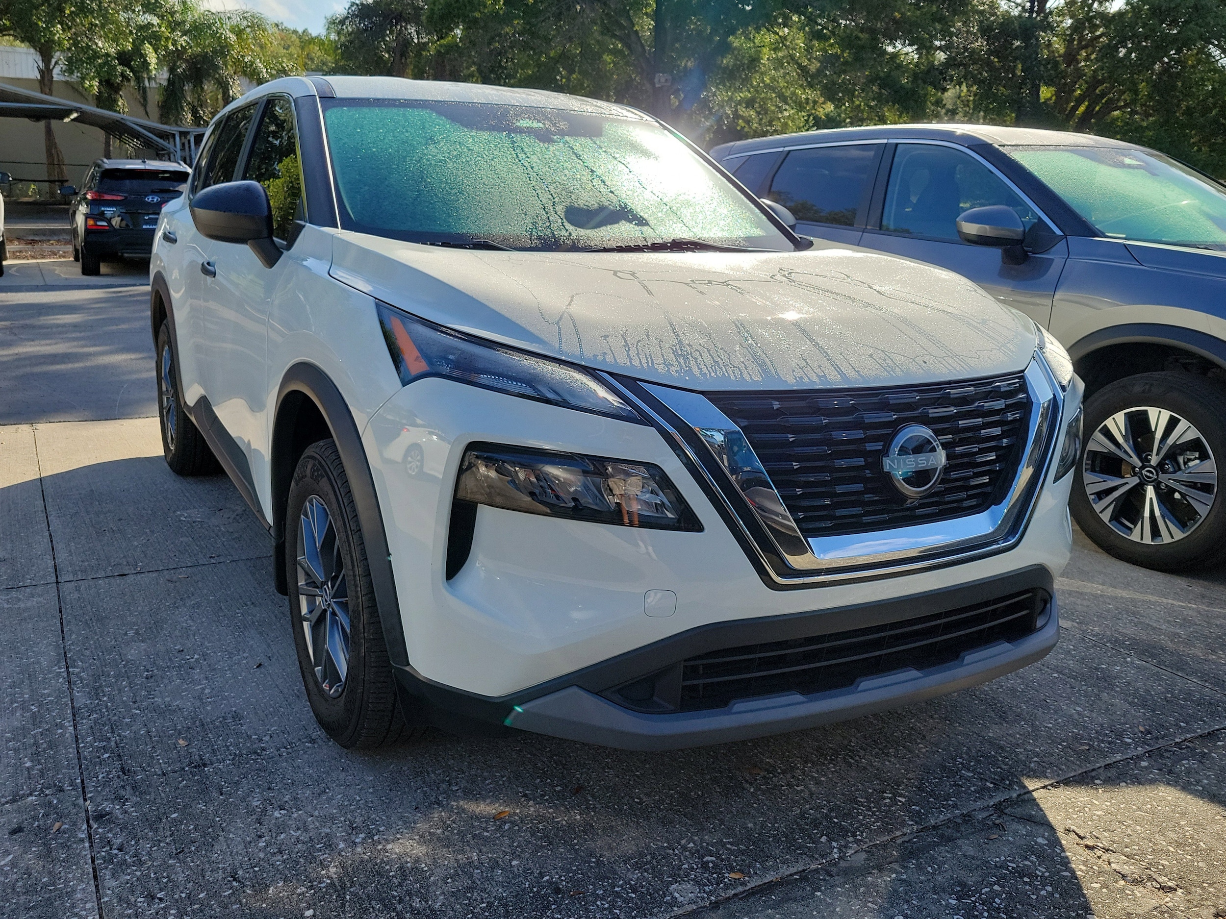 2023 Nissan Rogue S FWD's photo
